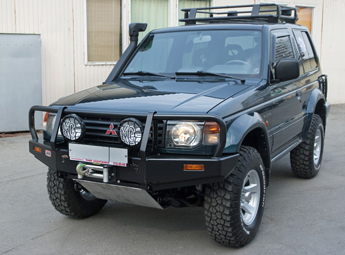  Mitsubishi Pajero II 2010