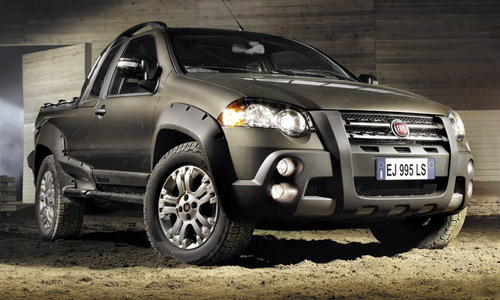 Fiat Strada 2012